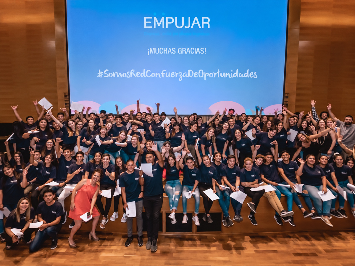 Mención de Honor de EMPUJAR al Presidente de DACTA